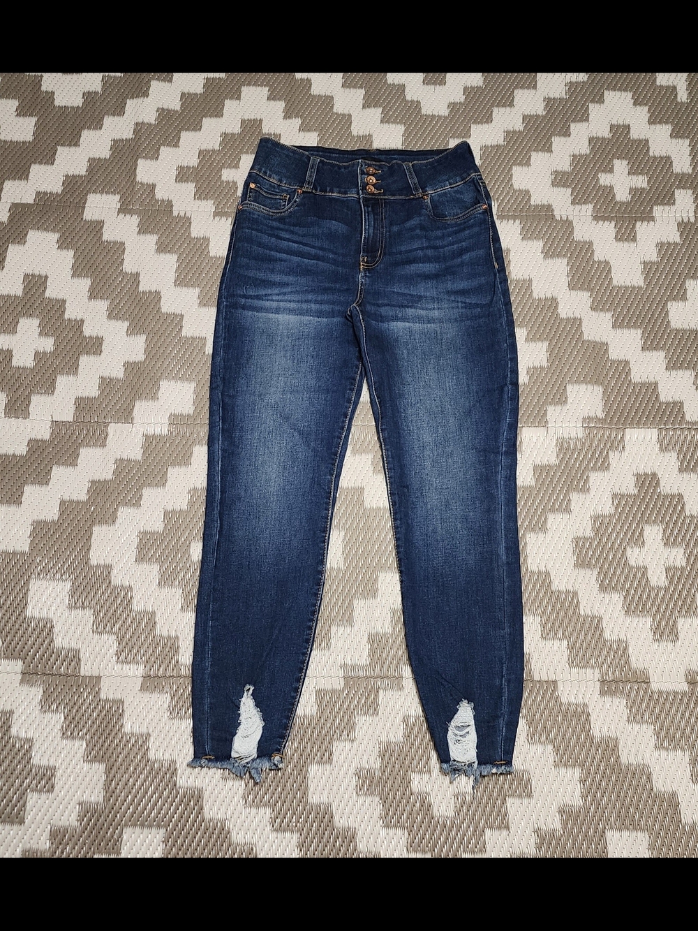 Kendall & Kylie Dark Blue Distressed Ankle Jeans